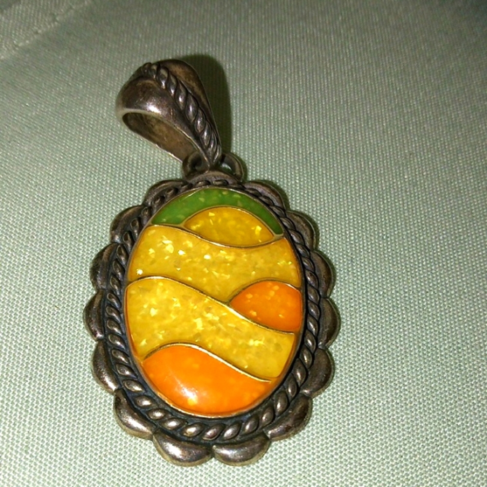 Vintage .925 Sterling Silver Pendant